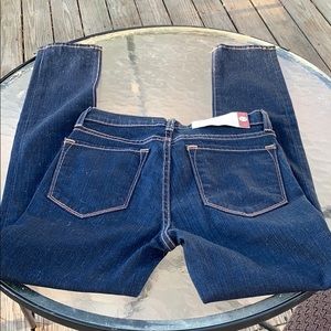 NWT J BRAND The Skinny 811 Mid-rise Slim Fit Ankle